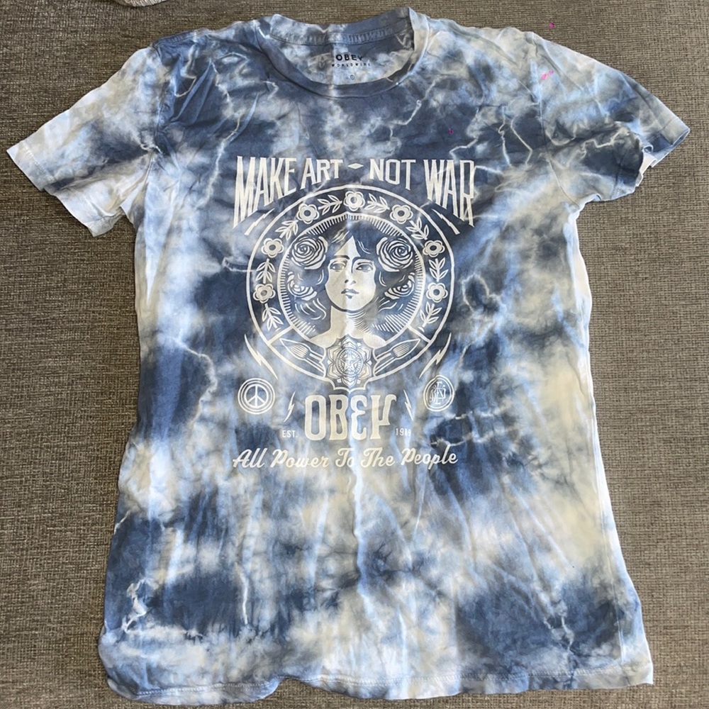 Obey: Make are not war shirt